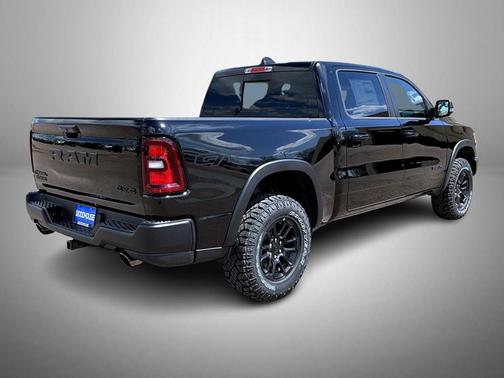 Diamond Black Crystal Pearlcoat 2026 RAM 1500 Rebel