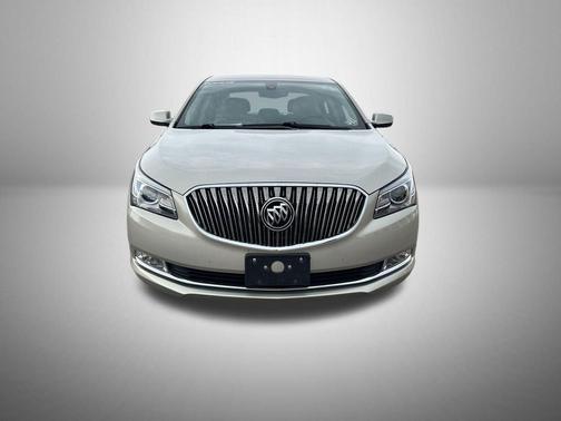 Champagne Silver Metallic 2014 Buick LaCrosse Base