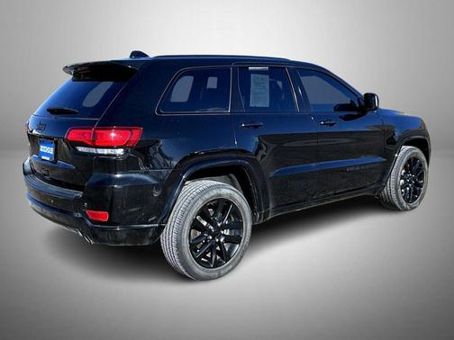 2021 Jeep Grand Cherokee Laredo
