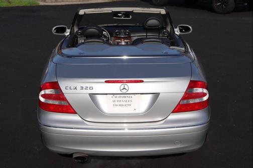 2005 Mercedes-Benz CLK-Class 320 Cabriolet