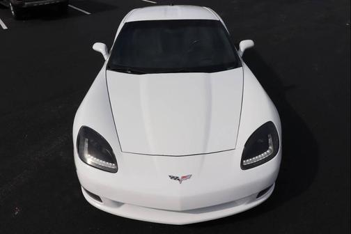 2005 Chevrolet Corvette Base