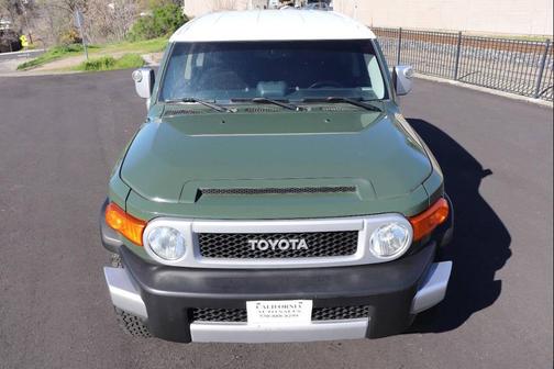 2013 Toyota FJ Cruiser Base