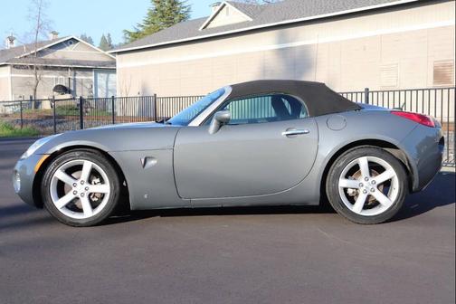 2008 Pontiac Solstice Base 2dr Convertible