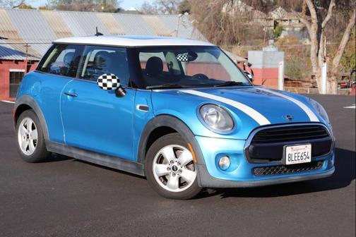 2016 MINI Hardtop Cooper