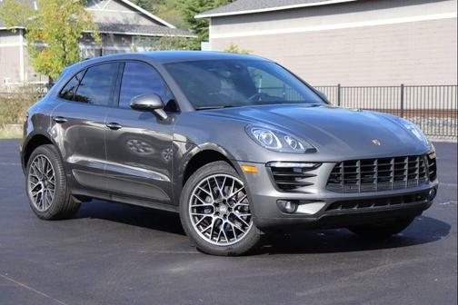 2017 Porsche Macan Base AWD 4dr SUV