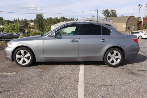 Gray 2006 BMW 525 525xi AWD 4dr Sedan