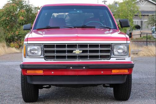 1986 Chevrolet S-10 Blazer 4WD