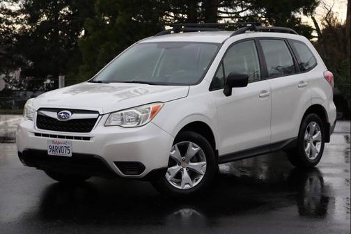 2015 Subaru Forester 2.5i