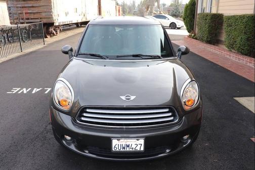 2012 MINI Cooper Countryman Base