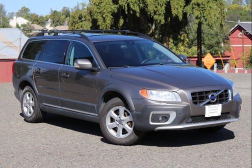 2011 Volvo XC70 3.2
