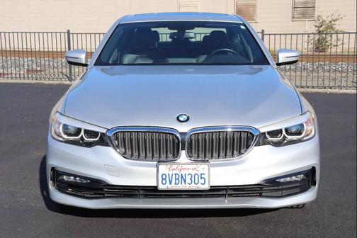 2017 BMW 530 530i 4dr Sedan