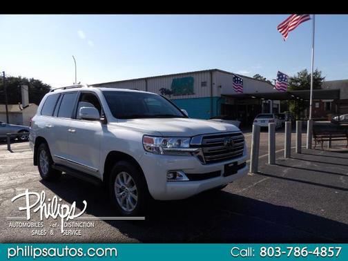 2017 Toyota Land Cruiser Base