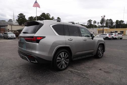 2023 Lexus LX 600 Luxury