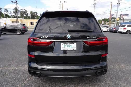 Black 2022 BMW X7 xDrive40i