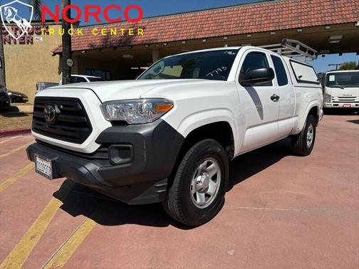 2019 Toyota Tacoma SR