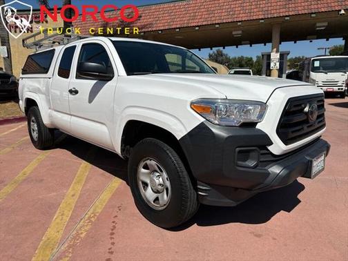 2019 Toyota Tacoma SR