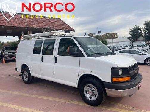 Photo 2 of 20 of 2014 Chevrolet Express 2500 Work Van