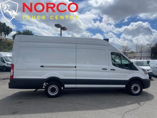 2020 Ford Transit-250 Base