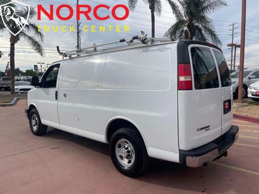 2014 Chevrolet Express 2500 Work Van