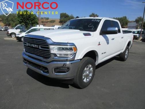 2020 RAM 2500 Laramie Crew Cab 4X4 6'4' Box