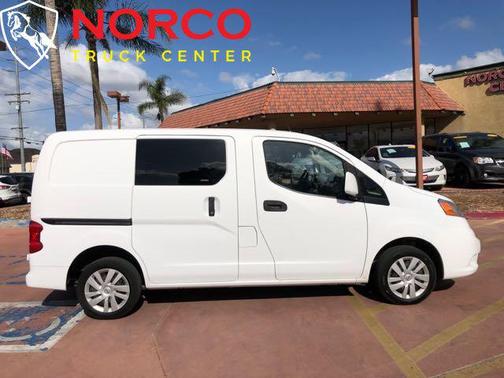 2017 Nissan NV200 SV