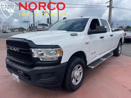2021 RAM 3500 Tradesman Crew Cab 4x2 8' Box