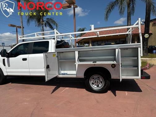 2022 Ford F-350 XL