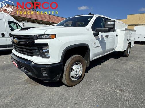 2024 Chevrolet Silverado 3500 WT