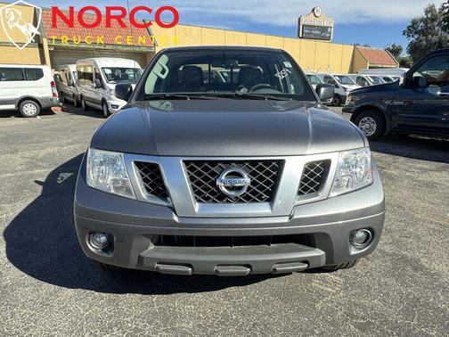 2021 Nissan Frontier SV