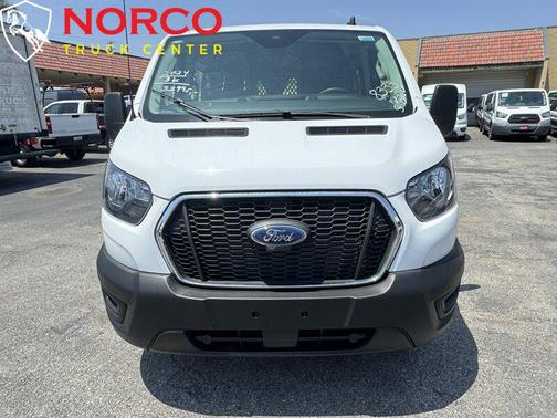 Oxford White 2024 Ford Transit-250 Base