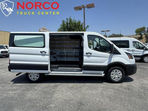 Oxford White 2024 Ford Transit-250 Base