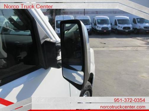 2015 Nissan NV Cargo NV1500 SL V8