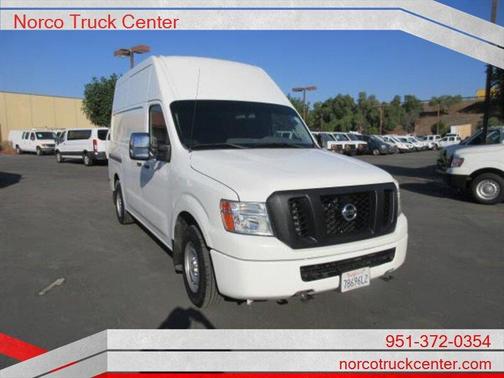 Photo 4 of 21 of 2015 Nissan NV Cargo NV2500 HD S V6/S V8