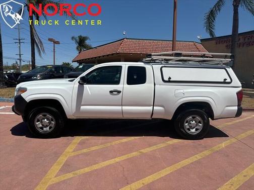 2020 Toyota Tacoma SR