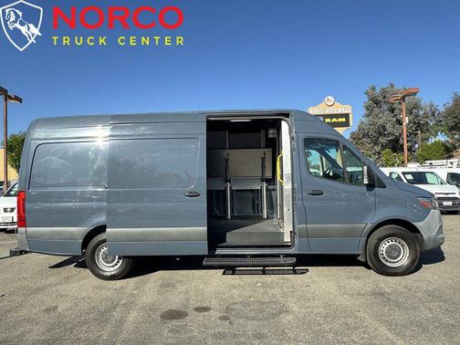 2019 Mercedes-Benz Sprinter 2500 High Roof