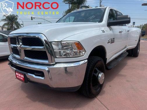 2018 RAM 3500 SLT Crew Cab 4x4 8' Box