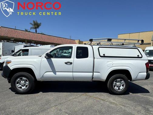 2020 Toyota Tacoma SR