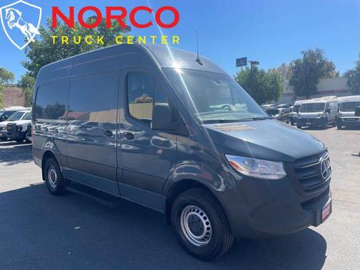 2019 Mercedes-Benz Sprinter 2500 Standard Roof