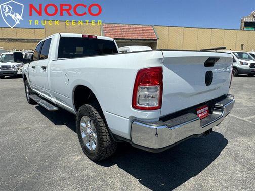 2023 RAM 2500 Big Horn Crew Cab 4x4 8' Box