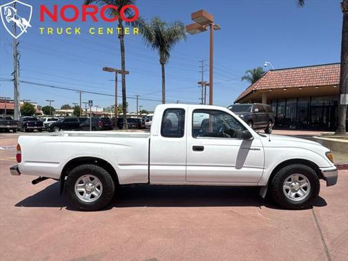 2002 Toyota Tacoma Base