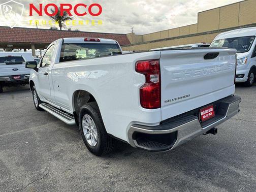 Summit White 2025 Chevrolet Silverado 1500 WT