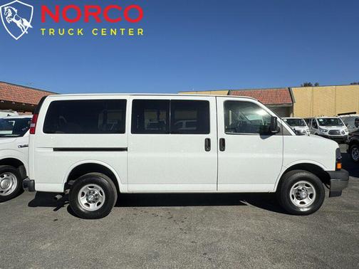 2019 Chevrolet Express 3500 LT