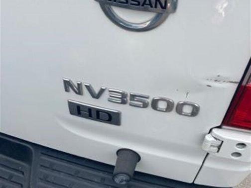 Photo 5 of 14 of 2013 Nissan NV Cargo NV3500 HD S V6/S V8