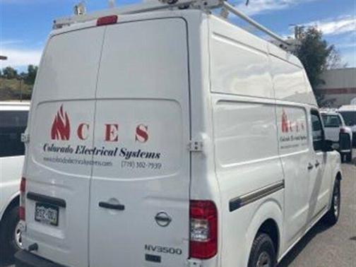 Photo 4 of 14 of 2013 Nissan NV Cargo NV3500 HD S V6/S V8