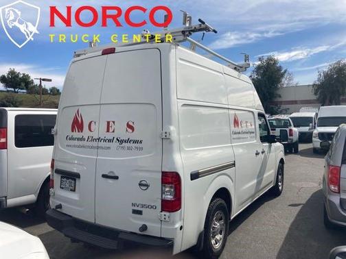 Photo 2 of 14 of 2013 Nissan NV Cargo NV3500 HD S V6/S V8