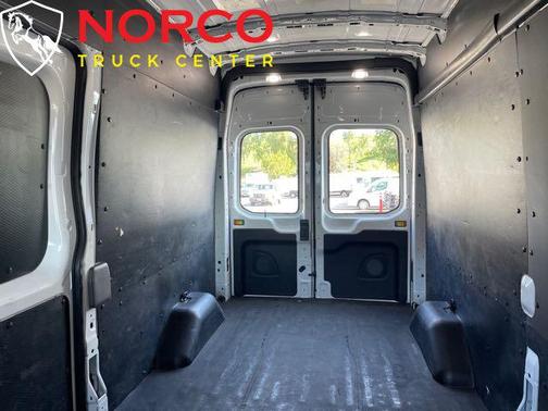 2020 Ford Transit-250 Base