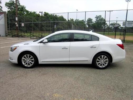 2014 Buick LaCrosse Base