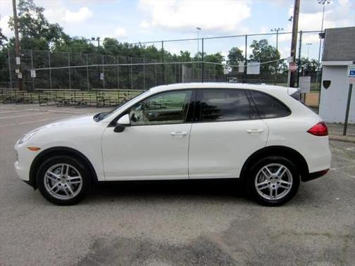 2012 Porsche Cayenne S