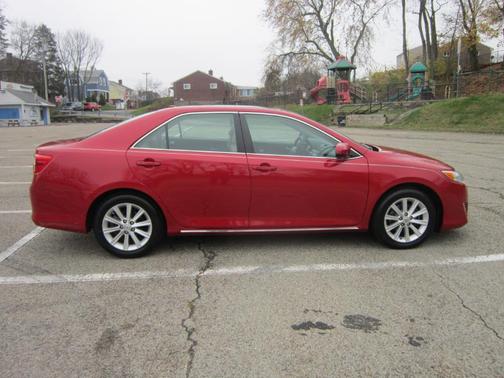 2014 Toyota Camry SE Sport