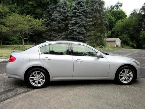 2012 INFINITI G25x Base